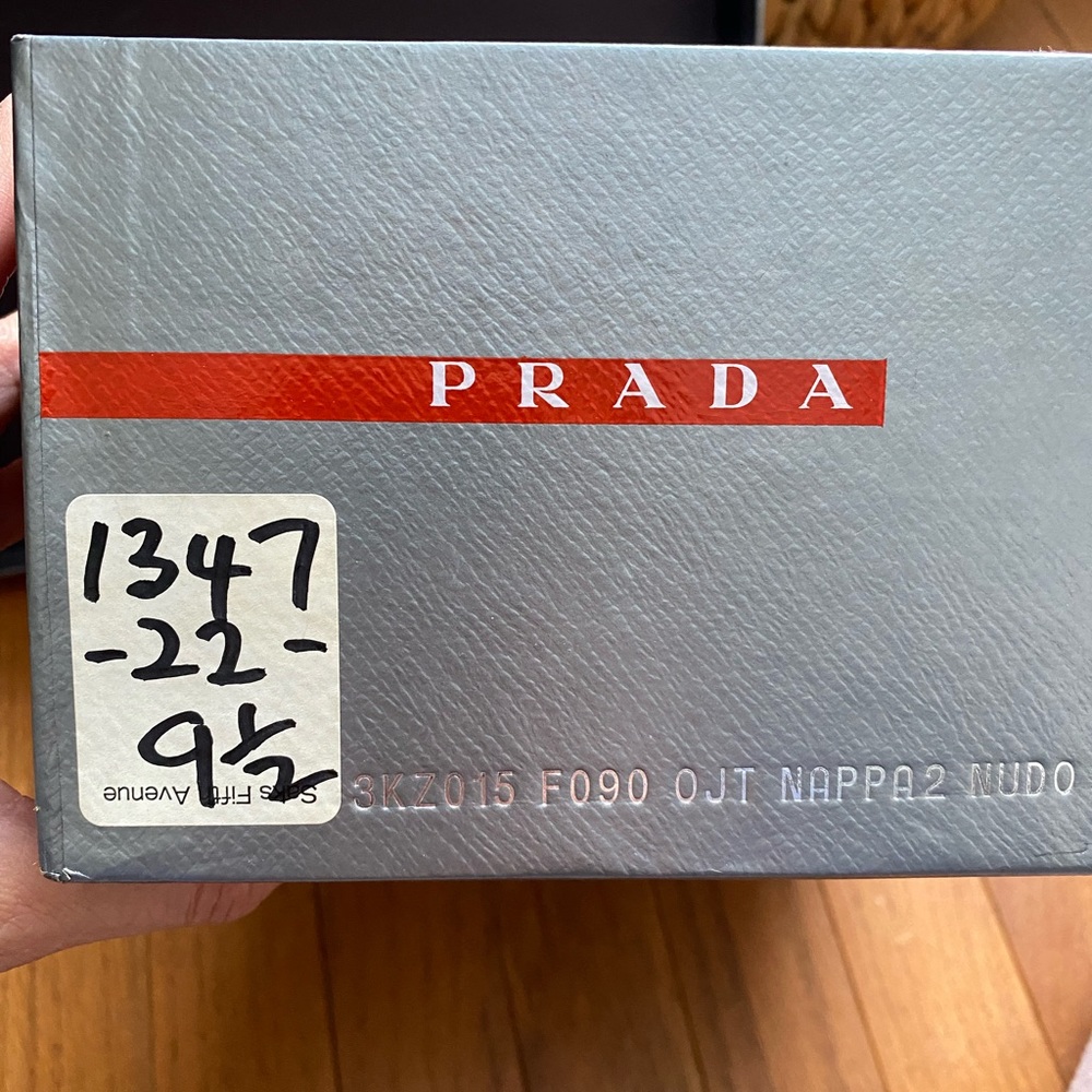 Authentic Prada wedges , leather nude - Picture 4 of 5